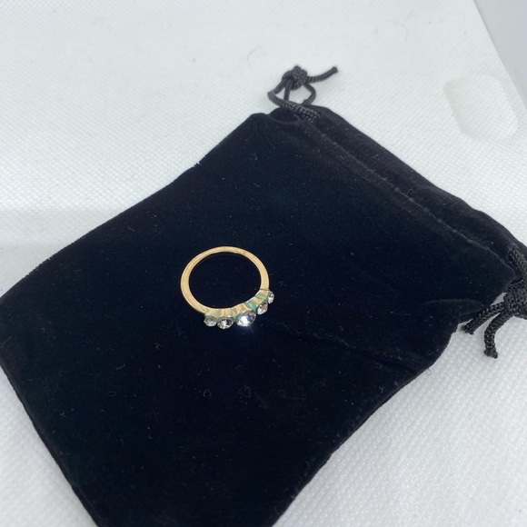 Gold and cubic zirconia cocktail statement ring costume jewellery sparkly bling - Picture 9 of 9